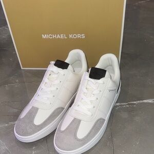 Michael Kors Men’s White & Gray Leather Sneakers | New w/ Box